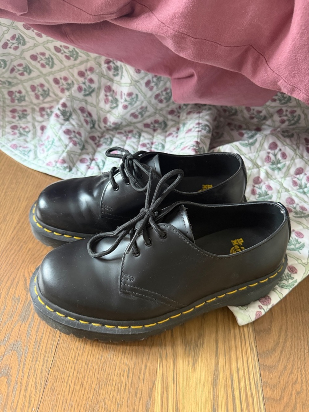 Black Lace-Up Leather Shoes with Yellow Stitching